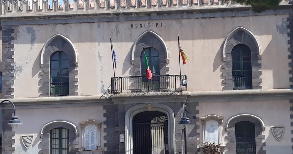 Lipari interrogazione della minoranza  sulla ripartizione  delle risorse Excover