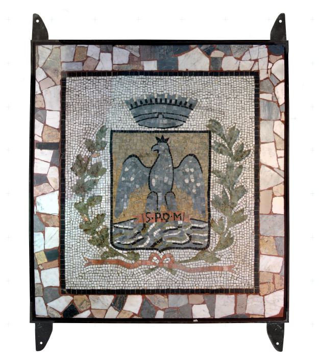 Recuperato lo storico mosaico dello stemma del Comune di Milazzo   